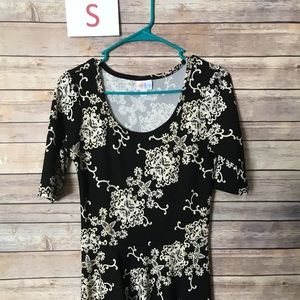LuLaRoe Nicole size small.